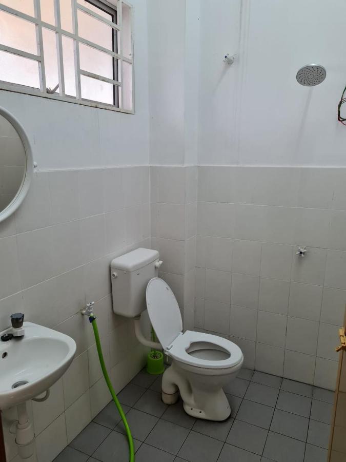 As'Cattleya Homestay Sepang Extérieur photo